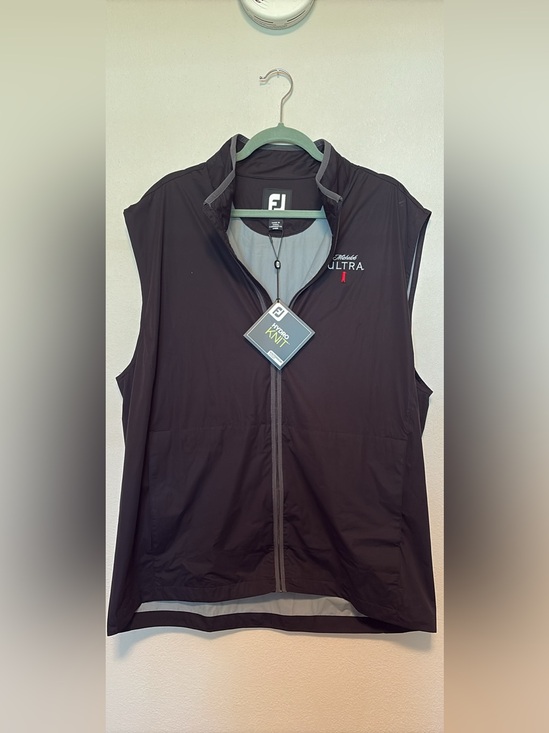 Other - NWT Men’s FootJoy HydroKnit Michelob Ultra Vest